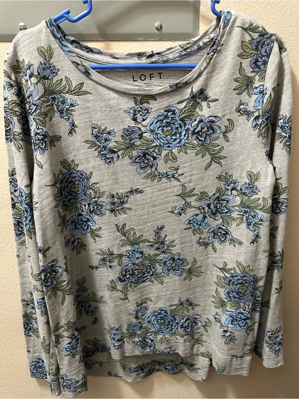 LOFT Gray Long Sleeve sweater Top with Blue Floral Print